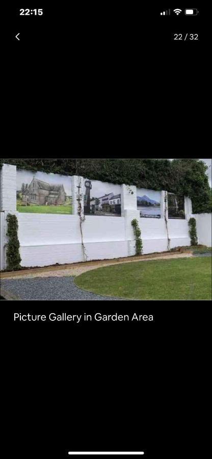 Villa Notting Hill West In The Heart Of Westport Town Extérieur photo