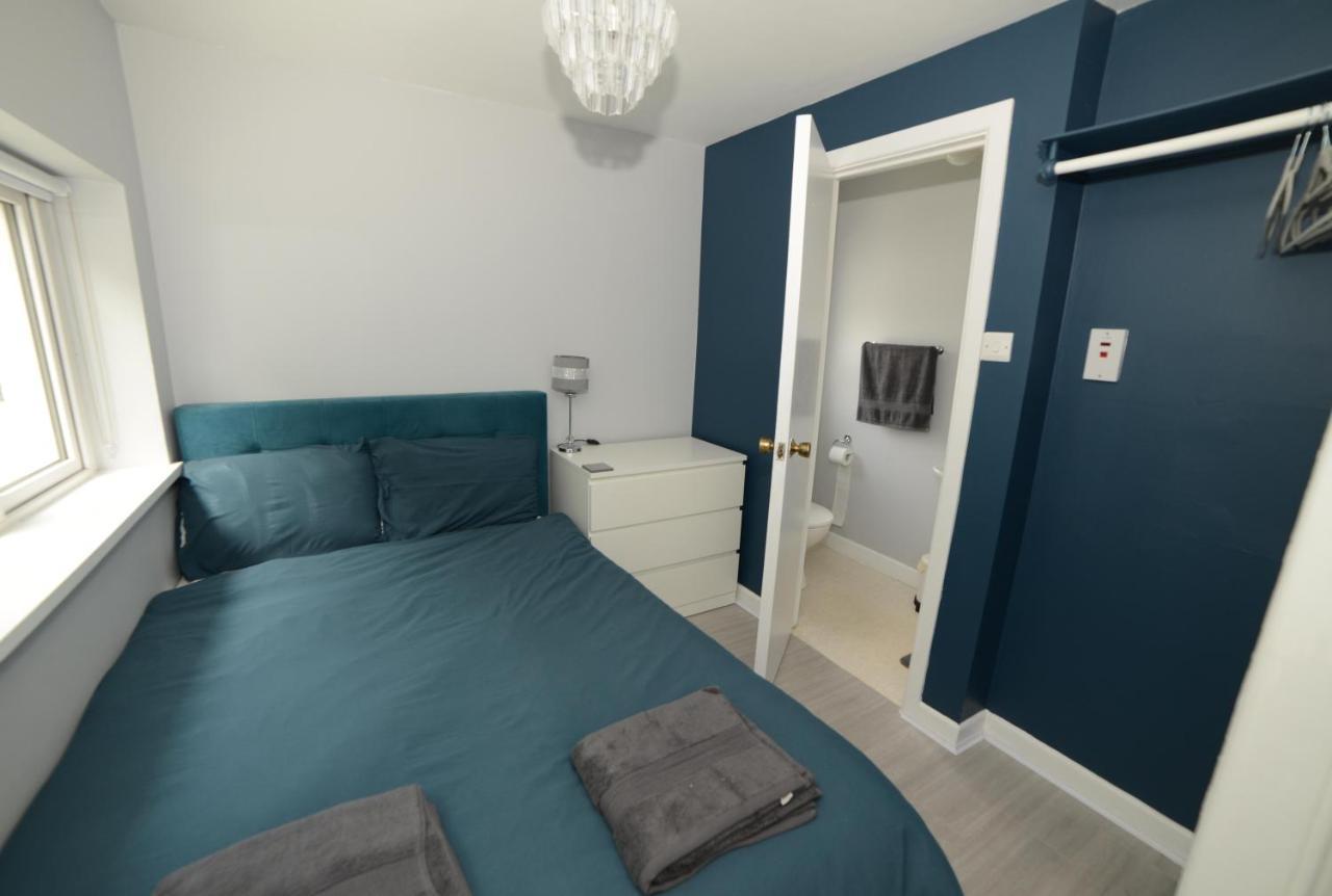 Villa Notting Hill West In The Heart Of Westport Town Extérieur photo